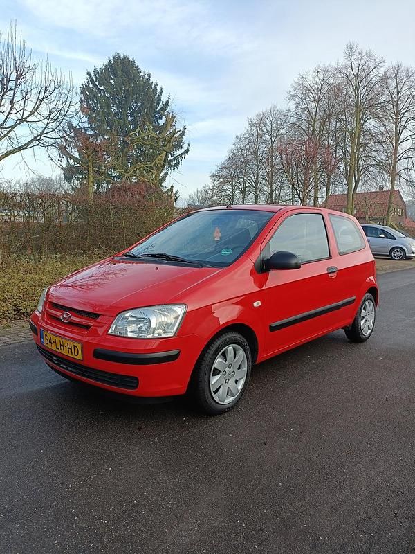 Occasion Hyundai Getz 81 PK (59 kW) 2003 Rood Hatchback