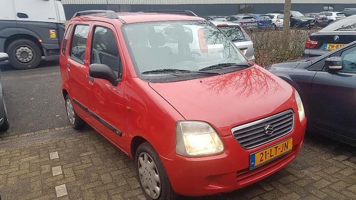 Occasion 2003 Suzuki Wagon R+ Stationwagen | € 950 (Eerlijke prijs) - Afbeelding 1/4