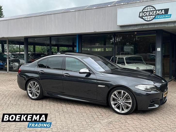 Gebruikt 2015 BMW M550 Sedan | € 17.450 (Goede deal) - Afbeelding 1/4