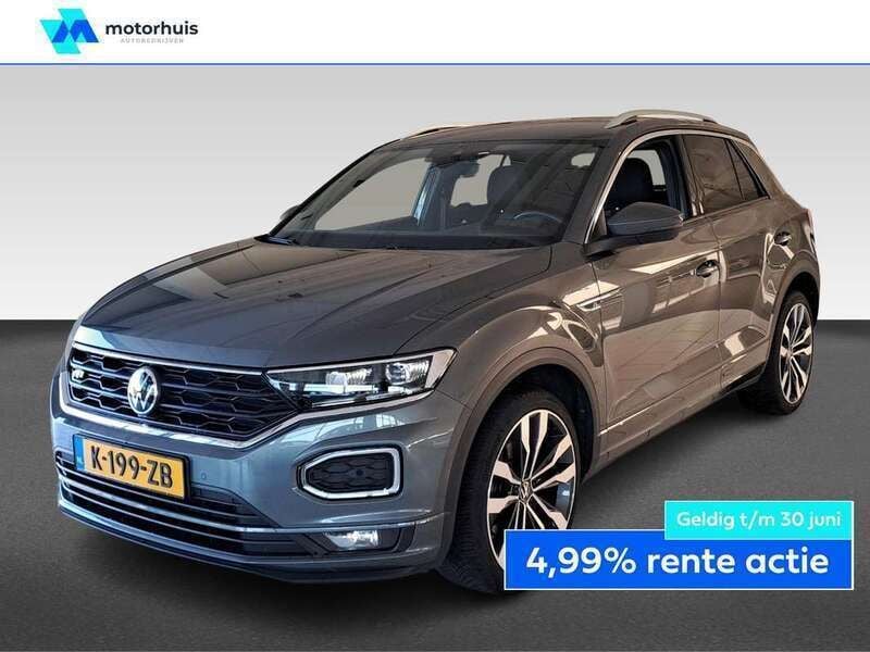 Grijs, metallic lak Gebruikt 2021 VW T-Roc Sport SUV | € 24.445 (Eerlijke prijs) - Afbeelding 1/4