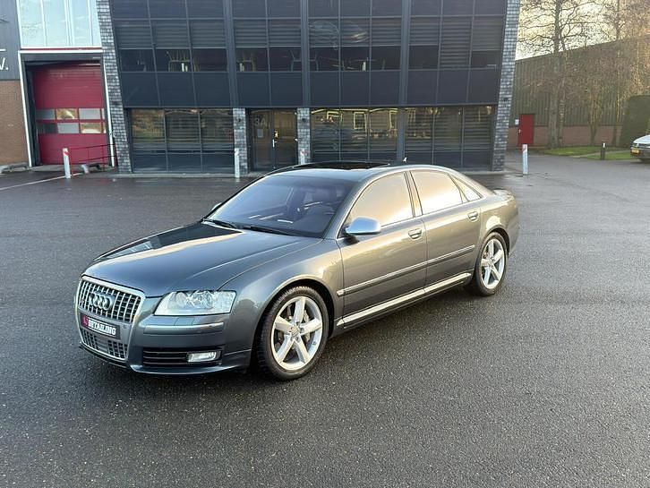 Occasion 2006 Audi S8 Sedan | € 18.500 - Afbeelding 1/4
