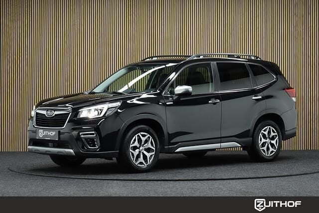 Zwart Gebruikt 2020 Subaru Forester SUV | € 30.900 (Goede deal) - Afbeelding 1/4