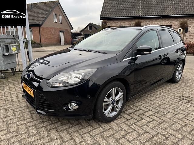 Zwart Occasion 2014 Ford Focus Stationwagen | € 2.999 (Super prijs) - Afbeelding 1/4