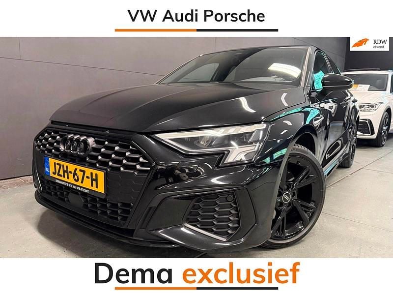 Occasion Audi A3 Sportback e-tron Competition 2026 Zwart Hatchback