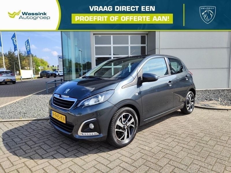 Grijs Gebruikt 2020 Peugeot 108 Allure Hatchback | € 10.915 (Eerlijke prijs) - Afbeelding 1/4