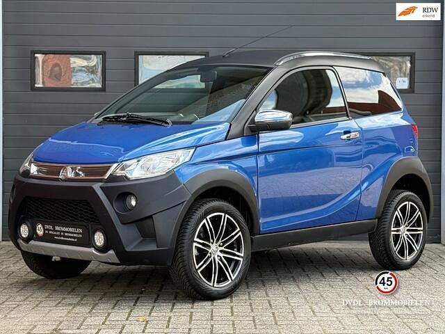 Blauw Gebruikt 2019 Aixam Crossover Premium Premium Hatchback | € 13.750 - Afbeelding 1/4
