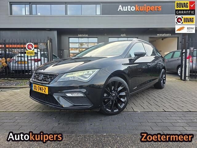 Zwart Gebruikt 2018 Seat Leon ST Business Stationwagen | € 15.950 (Eerlijke prijs) - Afbeelding 1/4