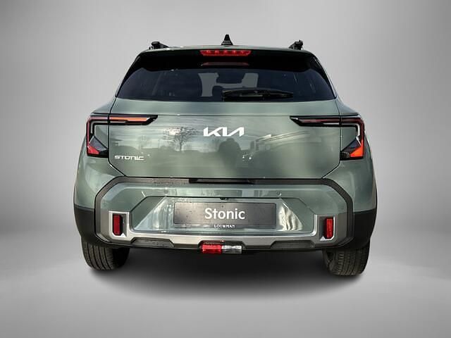 Nieuw Kia Stonic 116 PK (85 kW) 2026 Groen metallic SUV
