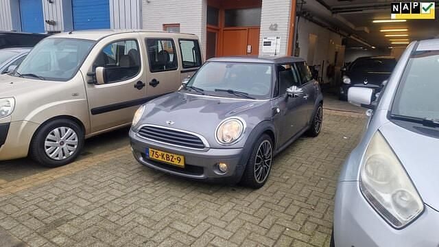 Occasion Mini ONE Business 75 PK (55 kW) 2009 Grijs (metallic) Hatchback