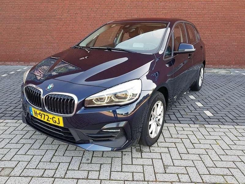 Blauw Gebruikt 2020 BMW 216 Active Tourer Executive MPV | € 14.950 (Eerlijke prijs) - Afbeelding 1/4