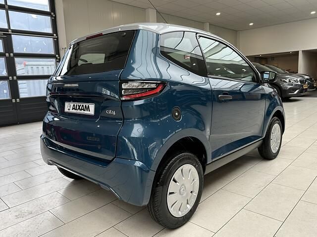 Nieuw Aixam City Pack 2025 Blauw Hatchback