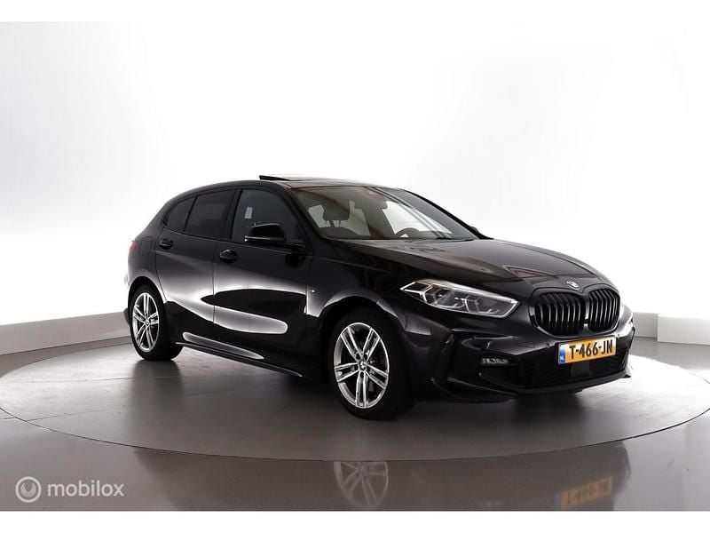 Occasion BMW 118 M Sport 136 PK (100 kW) 2023 Zwart Hatchback