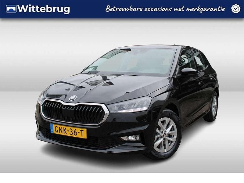 Zwart Occasion 2024 Skoda Fabia Selection Hatchback | € 22.950 (Eerlijke prijs) - Afbeelding 1/2