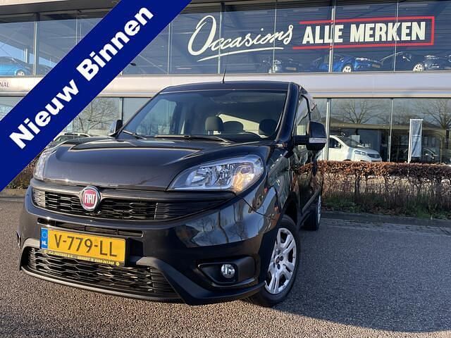 Occasion Fiat Doblò 105 PK (77 kW) 2018 Zwart MPV
