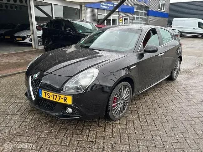 Occasion Alfa Romeo Giulietta Super 170 PK (125 kW) 2018 Zwart Hatchback
