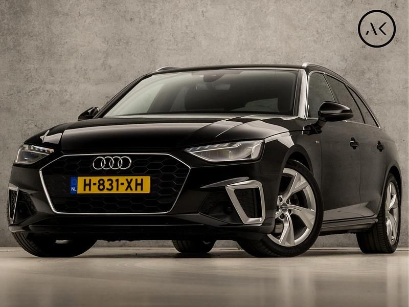 Zwart Gebruikt 2020 Audi A4 S-Line Stationwagen | € 28.445 - Afbeelding 1/4