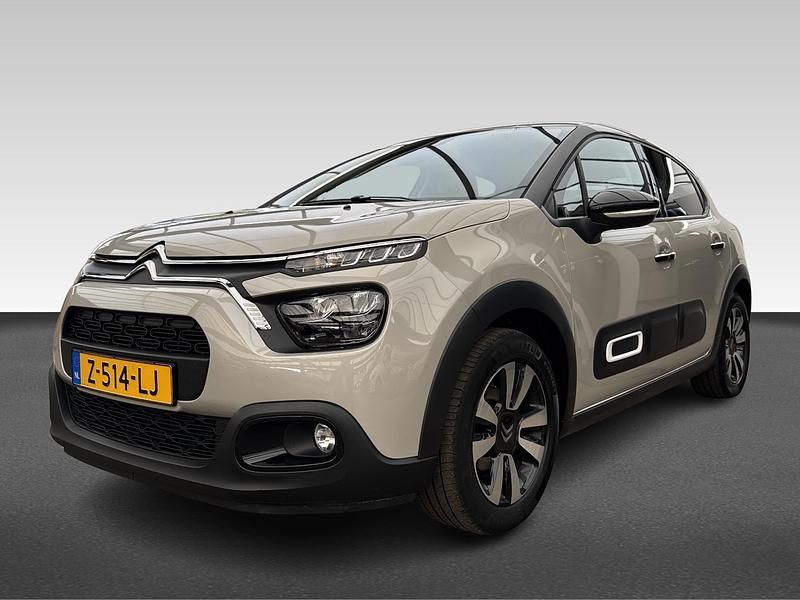 Grijs (metallic) Gebruikt 2024 Citroën C3 Hatchback | € 17.940 (Duur) - Afbeelding 1/4