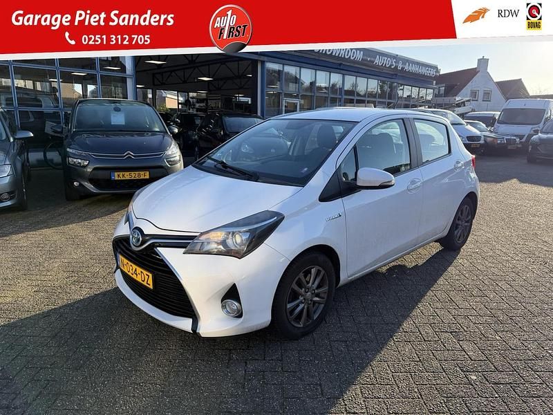 Occasion Toyota Yaris Hybrid 2014 Wit Hatchback