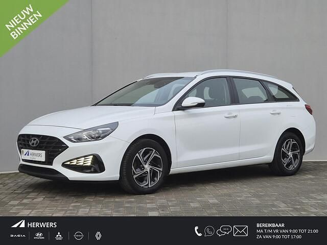 Polar white (pyw) Occasion 2021 Hyundai i30 Comfort Stationwagen | € 18.985 (Eerlijke prijs) - Afbeelding 1/4