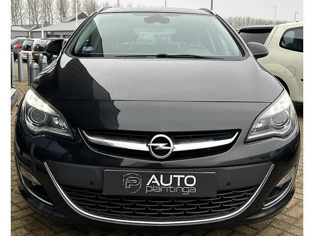Occasion Opel Astra Sport 140 PK (102 kW) 2015 Zwart Stationwagen