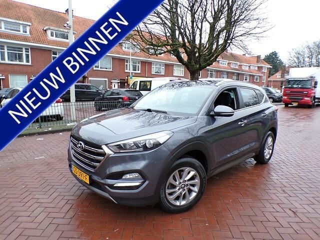 Grijs (metallic) Occasion 2015 Hyundai Tucson Comfort SUV | € 12.944 (Eerlijke prijs) - Afbeelding 1/4