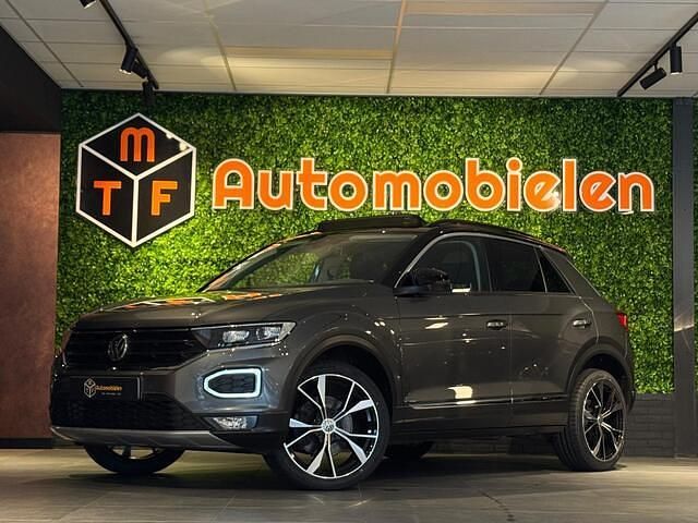 Grijs Gebruikt 2018 VW T-Roc Sportline SUV | € 23.898 (Eerlijke prijs) - Afbeelding 1/4
