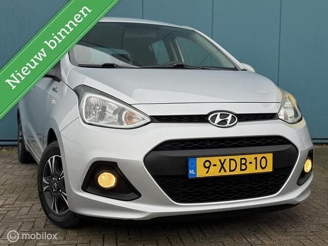 Grijs Occasion 2014 Hyundai i10 GO! Hatchback | € 3.999 (Eerlijke prijs) - Afbeelding 1/4