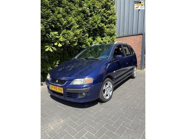 Blauw Gebruikt 2005 Mitsubishi Space Star Invite MPV | € 950 (Goede deal) - Afbeelding 1/4