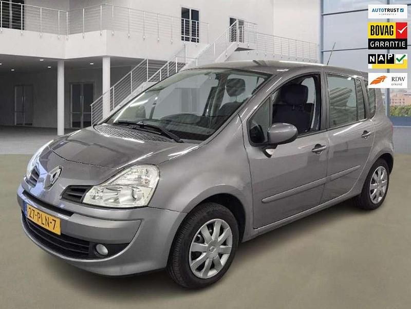 Grijs Occasion 2011 Renault Grand Modus Dynamique MPV | € 4.750 (Eerlijke prijs) - Afbeelding 1/4