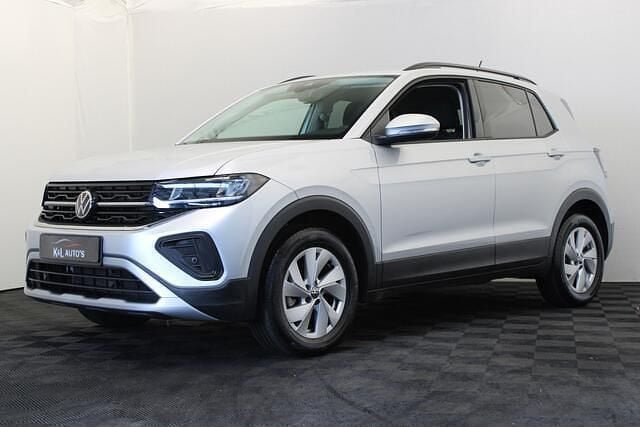 Grijs, metallic lak Gebruikt 2024 VW T-Cross Edition SUV | € 25.999 (Goede deal) - Afbeelding 1/4