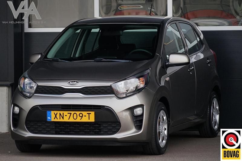 Grijs Gebruikt 2019 Kia Picanto Hatchback | € 9.450 (Goede deal) - Afbeelding 1/4