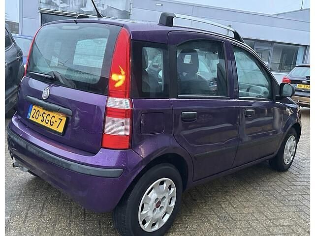 Occasion Fiat Panda Active 68 PK (50 kW) 2011 Paars Hatchback