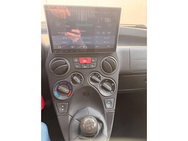 Occasion Fiat Panda 69 PK (50 kW) 2011 Blauw (metallic) Hatchback