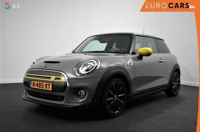 Grijs Gebruikt 2020 Mini Cooper Hatchback | € 18.790 (Eerlijke prijs) - Afbeelding 1/4