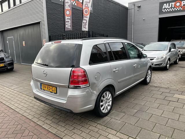 Occasion Opel Zafira 140 PK (102 kW) 2007 Grijs MPV