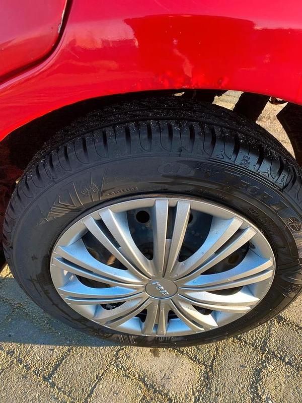 Occasion Daihatsu Sirion 125 PK (91 kW) 2001 Hatchback