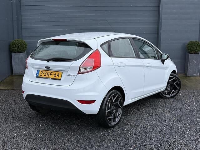 Occasion Ford Fiesta Style 80 PK (58 kW) 2013 Wit Hatchback