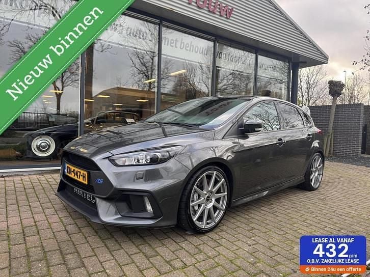 Grijs Occasion 2016 Ford Focus RS Hatchback | € 26.950 (Super prijs) - Afbeelding 1/4