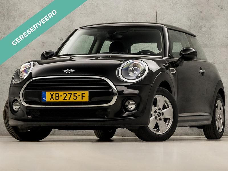 Occasion Mini Cooper Sport 2018 Zwart Hatchback