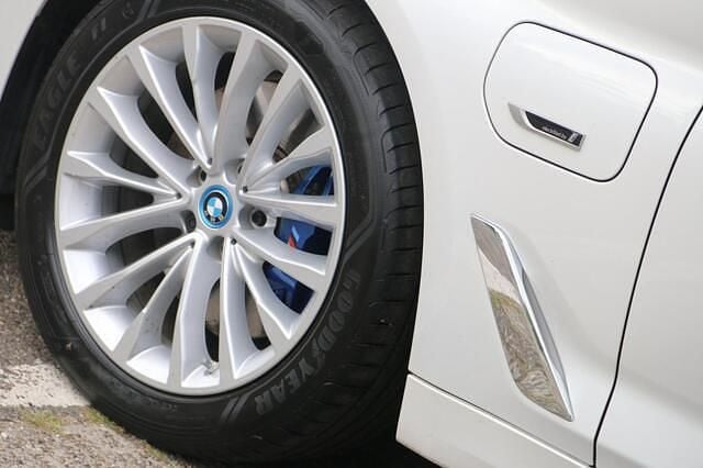 Occasion BMW 530e 184 PK (135 kW) 2021 Wit Stationwagen