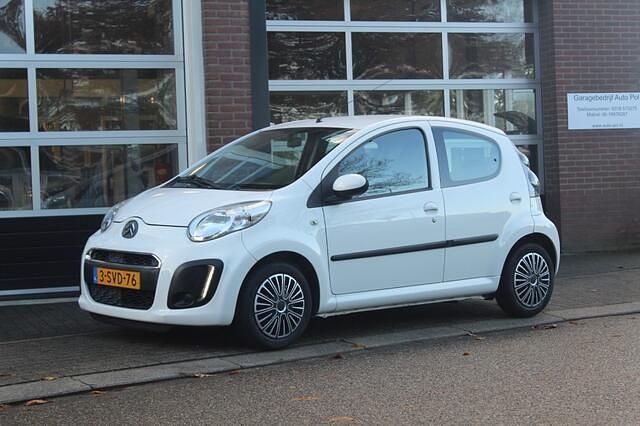 Wit Occasion 2013 Citroën C1 Hatchback | € 4.600 (Eerlijke prijs) - Afbeelding 1/4