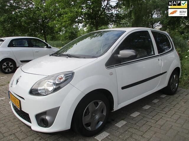 Wit Gebruikt 2011 Renault Twingo Collection Hatchback | € 2.950 (Eerlijke prijs) - Afbeelding 1/4