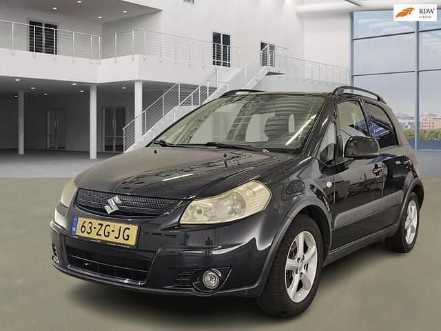 Zwart Gebruikt 2008 Suzuki SX4 MPV | € 2.350 (Goede deal) - Afbeelding 1/4