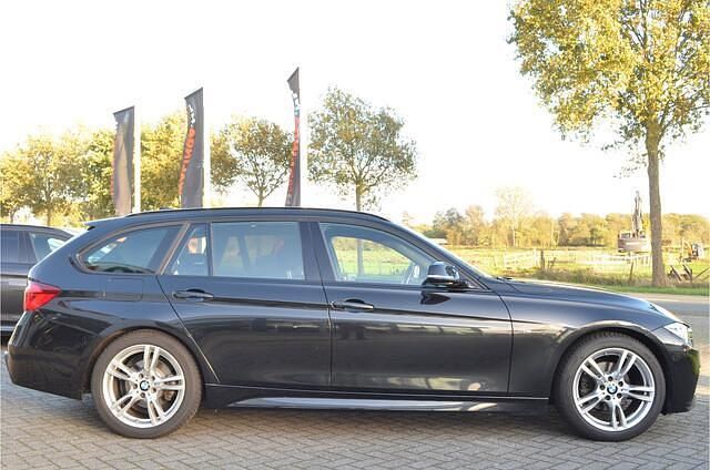 Occasion BMW 318 M Sport 136 PK (100 kW) 2019 Zwart Stationwagen