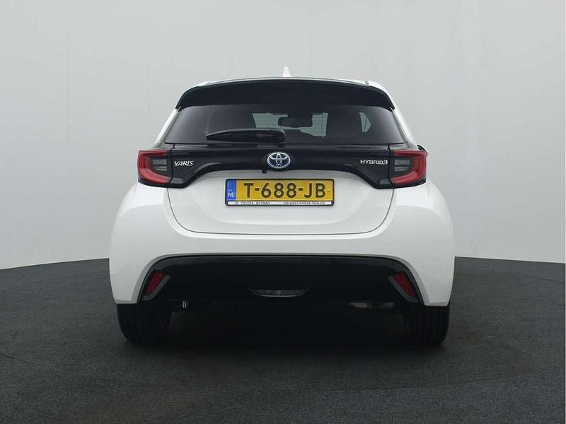 Occasion Toyota Yaris Hybrid Executive 116 PK (85 kW) 2023 Wit Hatchback