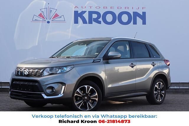 Grijs Gebruikt 2020 Suzuki Vitara Style SUV | € 23.750 (Iets duurder) - Afbeelding 1/4