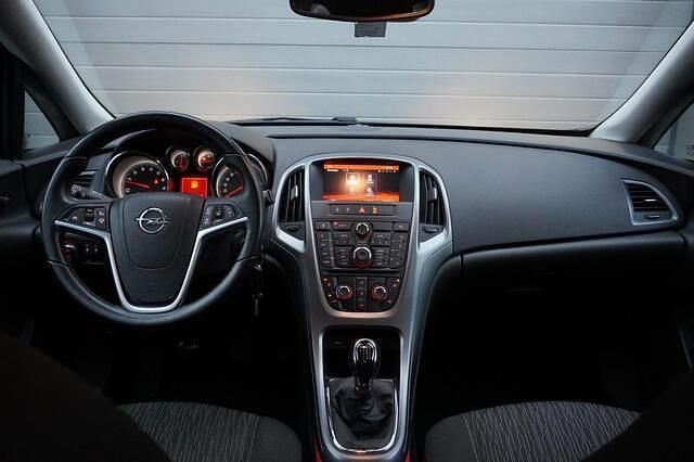 Occasion Opel Astra 120 PK (88 kW) 2014 Grijs Hatchback