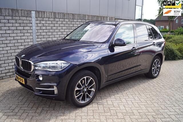 Blauw Gebruikt 2017 BMW X5 Executive SUV | € 24.850 - Afbeelding 1/4