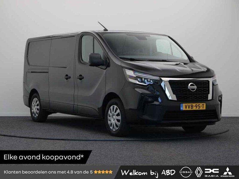 Zwart Gebruikt 2023 Nissan Primastar N-Connecta MPV | € 25.745 (Eerlijke prijs) - Afbeelding 1/3