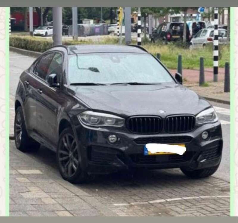 Zwart Gebruikt 2015 BMW X6 SUV | € 32.000 (Duur) - Afbeelding 1/4